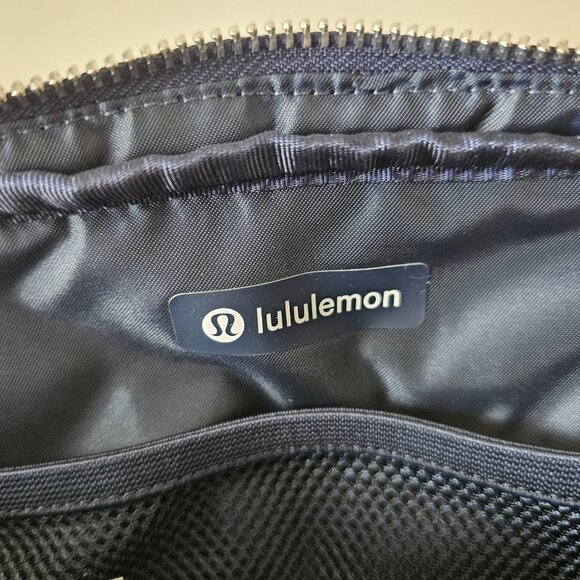 NWT LULULEMON TRNV/SLVR Blue Silver Everywhere Belt Bag Metal Hardware Large 2L - Picture 11 of 15
